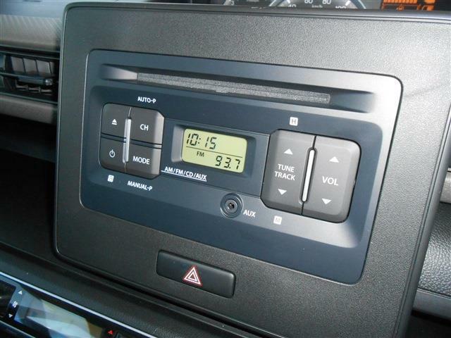 CD・AUX・AM・FMラジオ付き