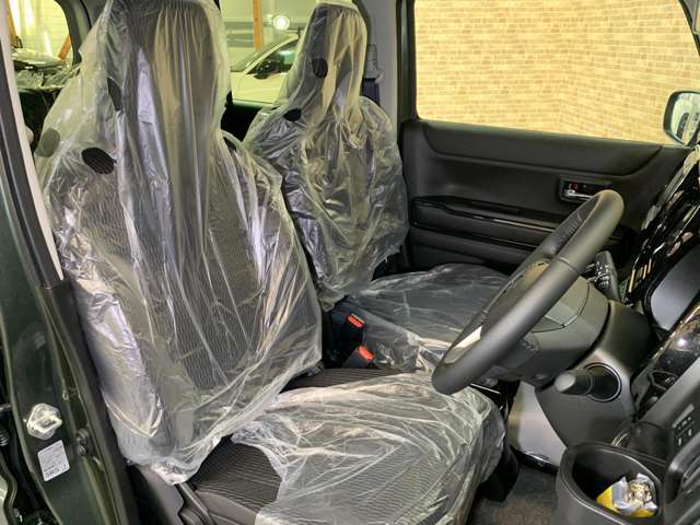 【総在庫500台】届出・登録済未使用車から中古車まで豊富なラインナップを展示中！たくさんの展示車を見て・触れて・試乗してお選び頂けます♪カーセンサー掲載車両以外にも展示しております。