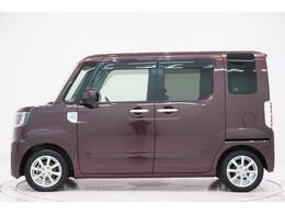 県内13店舗にて常時500台以上ダイハツ車を展示中です。見て、触って、納得のいく一台をぜひ見つけてください。