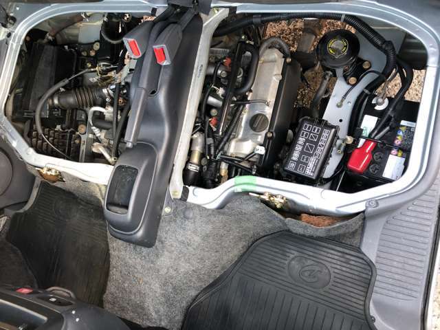 手付金1万円で車両のお取り置きが可能です。また、ご購入の際には5万5千円を頭金としてお支払いいただきます。残金は名義変更する前日までにお支払いをお願いしております。