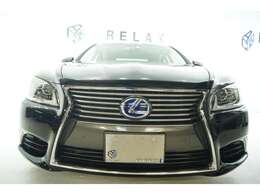 実走の平均燃費も1Lあたり10Km前後ととても経済的かつパワフルゴージャスなレクサスLS！