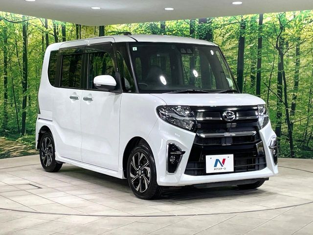 大好評のボディコーティング「弾スプラッシュコート」もご納車までに施工可能。通常のガラスコートと異なる、耐久年数6年の無機質ガラスコーティングが、ボディをキレイな状態に保ってくれます。