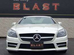 グレードは「SLK200ブルーエフィシェンシー」です♪