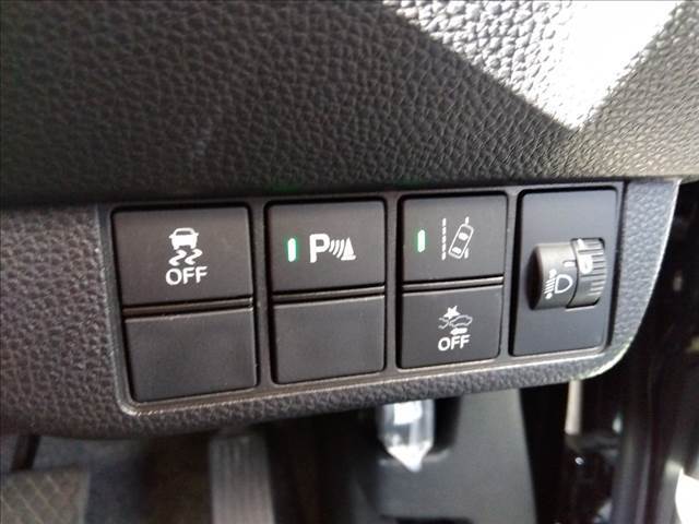 ☆ホンダセンシング☆8インチナビ☆Bluetooth☆バックカメラ☆ビルトインETC2.0☆前後ドラレコ☆LEDライト☆パーキングセンサー☆前席ハーフレザー☆オートブレーキホールド☆ACC☆試乗OK☆