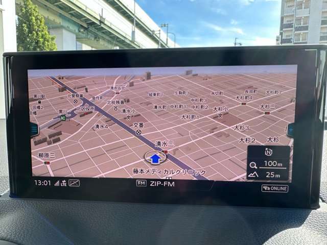 MMIナビゲーション搭載 地図データ最新版にアップデート後ご納車させていただきますのでご安心くださいませ。