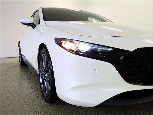 当社では短いサイクルで新しいモデルのレンタカーに入れ替えておりますので、高年式車をご提供出来ます。新車から弊社保有のレンタアップ車ですので今までのメンテナンスもバッチリですよ♪