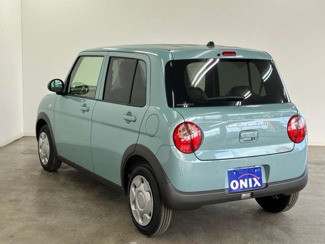 当店はお客様との会話を通じて、ライフスタイルに合ったクルマ購入の実現に尽力します。