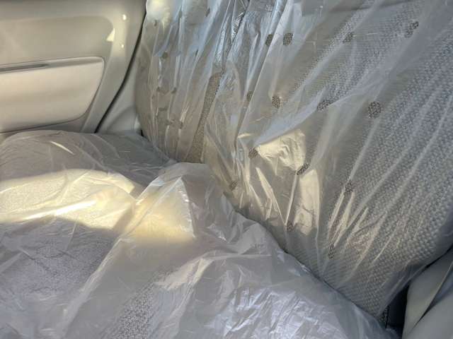 当店はお客様との会話を通じて、ライフスタイルに合ったクルマ購入の実現に尽力します。