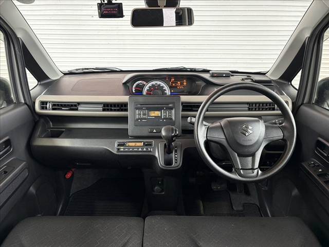 全国のオークション会場で毎日仕入に参加、本当に安く売値設定できる車しか仕入れておりません♪他社様在庫とご比較の上、是非ご検討くださいませ★