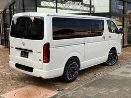 FEELコンプリート！人気のリミテッドパッケージ！即納可能車両！是非ご覧ください！