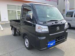 車検からメンテナンス、カーケア、クルマのキズ・へこみまでクルマのプロがお客様の愛車をしっかりサポート！smile e 車検は「安心・丁寧・安全」ががついてくる。しかも軽自動車を含む国内全メーカー車OK！
