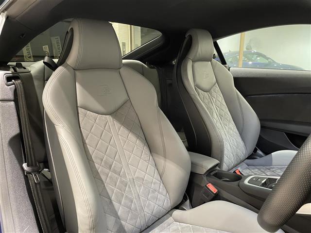 ぜひ厳選したドイツプレミアムブランドのお車を、見て・触って・比べてください！