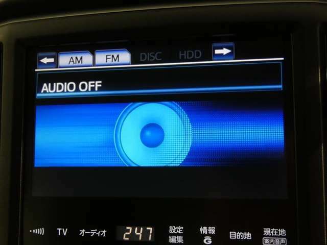 純正CD/AM/FMオーディオを装備です。Bluetooth装備ですのでスマホと通信で音楽が聴けます。
