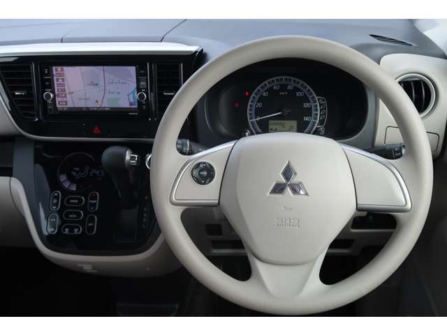 ステアリングスイッチ