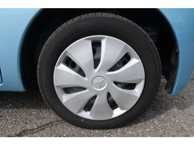 タイヤサイズ 155/65R-14　フルカバーキャップ　スチールホイール