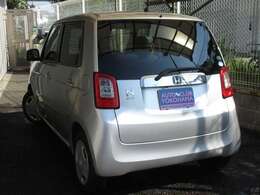 お客様の安心のカーライフを送れますように24時間のロードサービス付の最大404項目・最長15年まで延長可能な長期保証をご用意しております！故障修理の際はもちろん全国どこのディーラーでご対応可能です。