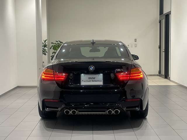 点検整備時に交換が必要な項目（BMW認定指定交換指定部品など）に関しましては、すべて新品の純正部品を使用させて頂きます。※点検項目にはBMWコンピューター診断も含まれます。