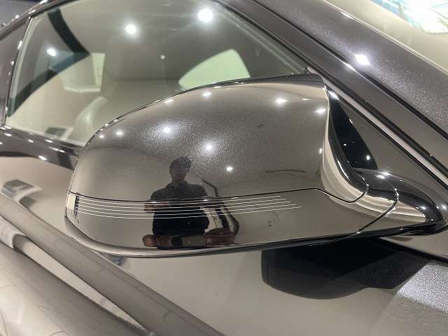 時を経ても深い魅力を放ち続けるBMW。より快適にお乗り頂くためにサポートプログラムをご用意しております。※認定中古車保証は登録日より最長4年間まで延長が可能です。