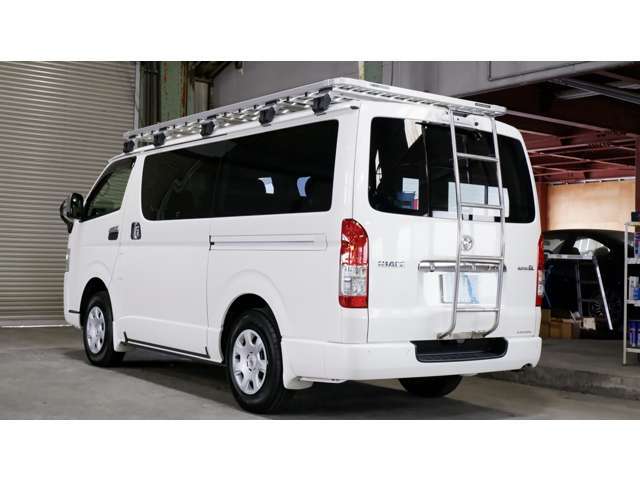 お仕事やご趣味など様々なお使い方が出来る車ですが、私どもも、トランスポーターとして趣味や仕事に使用しております。