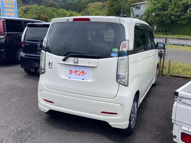 お客様からのご要望にお応えして低燃費軽自動車その中でも室内の広い車種を中心に各メーカーを取り揃えております。