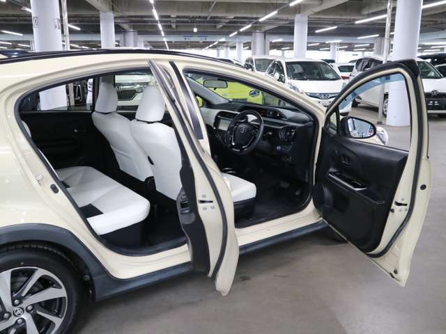 毎日新規物件入庫！3500台の高品質車をぜひとも、ご自身の目で直接ご覧になって、ご実感下さい、自身を持ってお勧めいたします。