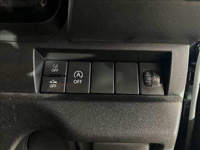 ご納車後も安心、安全なお車にお乗りいただく為にお得な保証パックもご用意しております。軽スマイルは、ご成約から納車後までお客様の大切なお車のサポートをさせていただきます！