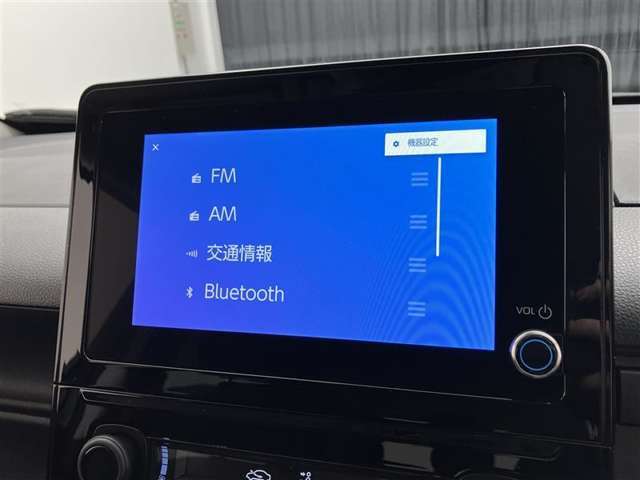ブルートゥースに接続することにより、スマホに入ったお気に入りの音楽を車内で楽しむことができます♪あると本当に便利な機能になっています！