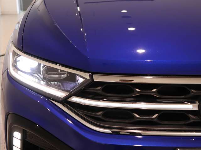 Volkswagenのお車は、安全性、デザイン性、装備レベルの高さで世界基準車とも評されております。