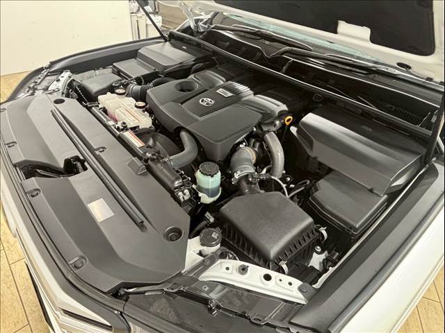 初年度登録より最長15年間加入可能！継続可能なロングランサポートサービス【GSワランティー】を完備。ご購入後も認証工場を隣接しており車検や定期点検も実施していますのでアフターメンテナンスもお任せ下さい
