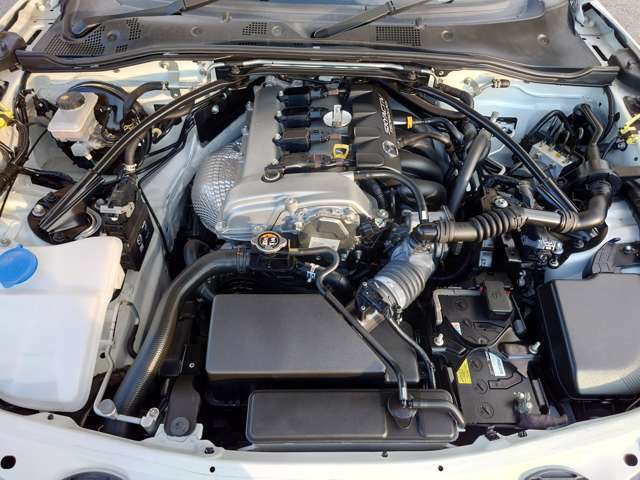 エンジンルーム内も綺麗で程度の良さを感じさせております☆
