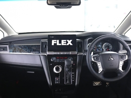 上級グレード特別仕様車インテリア