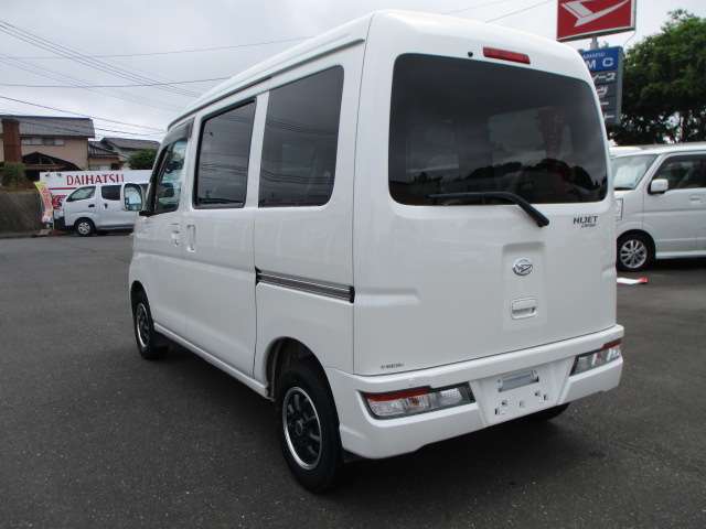■車検受け渡しの車両はもちろんですが、車検が残っている車両も車検時と同じ整備内容及びしっかりと納車点検致します。■OIL・OILエレメント・バッテリー等交換納車でアフターも安心です。