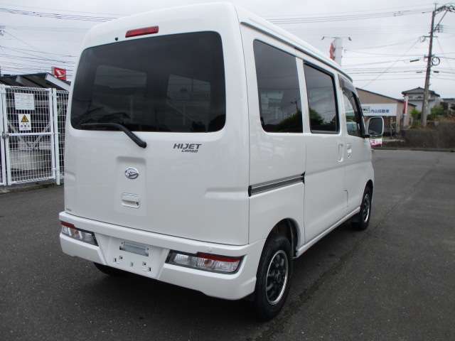 女性スタッフも常駐しておりますので『車屋さんって入りにくい』なんて大丈夫♪おひとりさまでも安心してどうぞ～♪♪