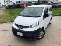 リフト＆タイヤチェンジャーも備えた、整備が自慢のお店です！｜お気軽にお問合せ下さい（＾＾♪【無料電話　0078-6049-2125】