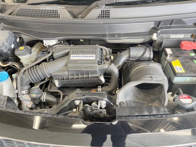 親切・丁寧な専門メカニックスタッフが応対！・車検・点検整備・事故等の修理などアフターサービスも安心。お車のカスタマイズもネクステージのサービススタッフまでご相談ください！