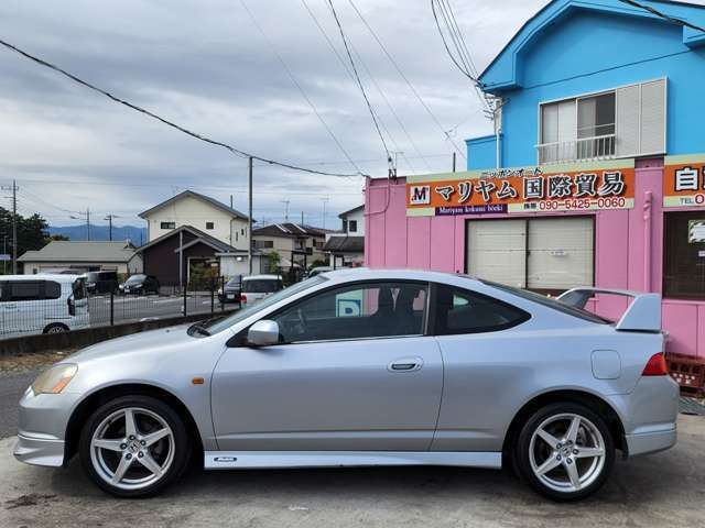 ☆現車確認をオススメいたします。商品は中古車ですので。年数相応の小傷等があります。仕様についての記載漏れがある場合がございますので、電話にて車両のご確認をお願いいたします