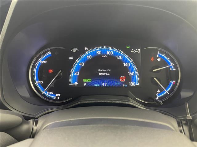 【スピードメーター】メーターがシンプルで見やすく運転しやすいですね！