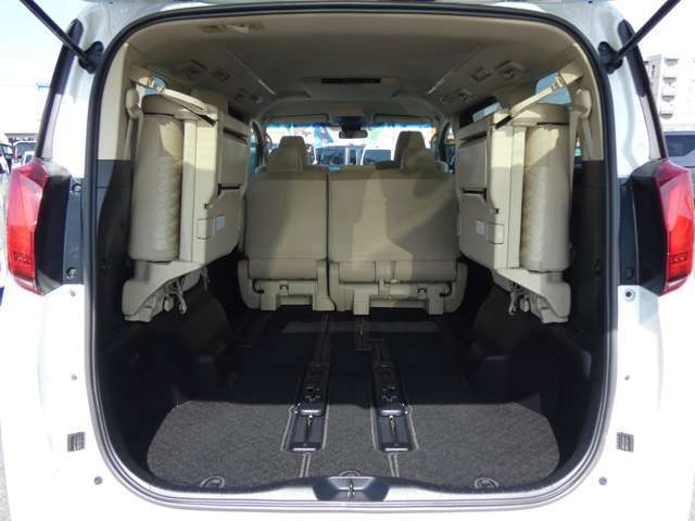 アフターサービスも充実です！女性の方や初めてお車をご購入される方もご安心してカーライフを楽しめるよう当店スタッフ一同全力でサポート致します！