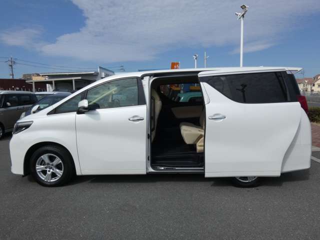 軽自動車・セダン・ミニバン・福祉車両等、多数在庫致しております！ぜひお電話下さい！