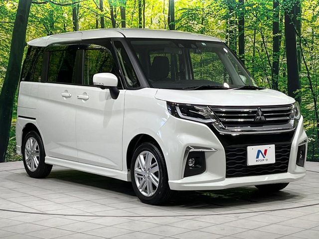 大好評のボディコーティング「弾スプラッシュコート」もご納車までに施工可能。通常のガラスコートと異なる、耐久年数6年の無機質ガラスコーティングが、ボディをキレイな状態に保ってくれます。