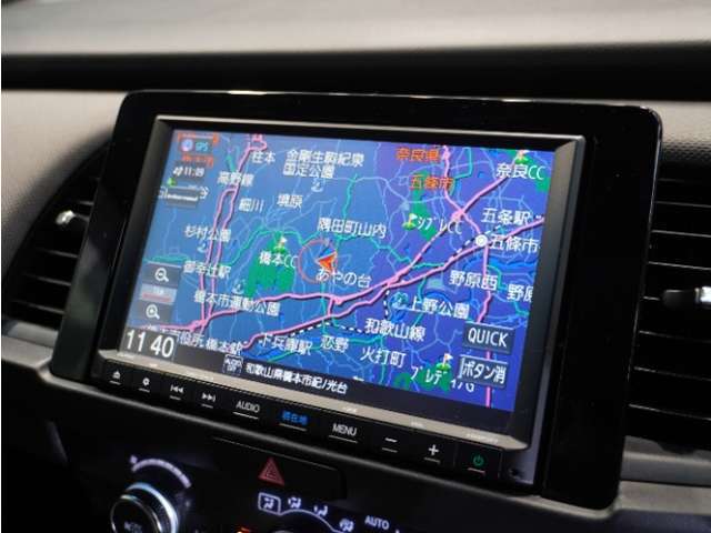 【ナビゲーション】起動までの速度と地図を検索する速度が最大の魅力。初めての道でも安心・快適なドライブをサポート出来ます。操作も簡単で、ストレスフリーなドライブを提供。