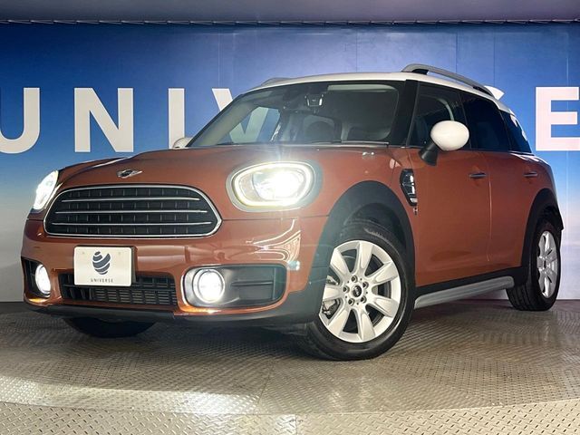 ●LEDフォグライト：長寿命LEDフォグで、安全運転を支える良好な視界を！