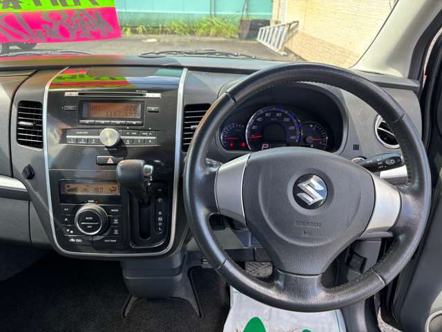 軽自動車をメインに揃えております。注文販売もOKですのでお探しのお車がございましたらご相談下さい。