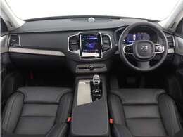 ボルボのフラッグシップモデル、プレミアム・7シーターSUV XC90。Googleを搭載し、ラグジュアリーを極めたSUVで、至福の時をお過ごしください。