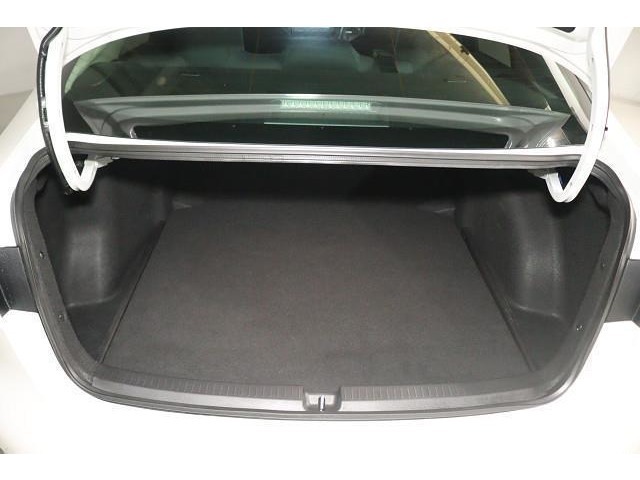 ラゲージスペースは、日常使いには充分な容量を確保！