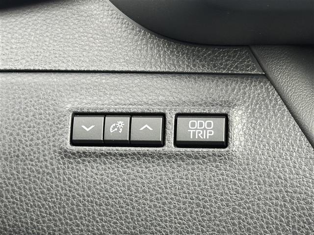 【運転席操作部】快適なドライブを楽しむための機能が装備されています！運転席から触れるので、使いやすいです！除菌プランいれていただくと、さらに清潔で安心していただけます！