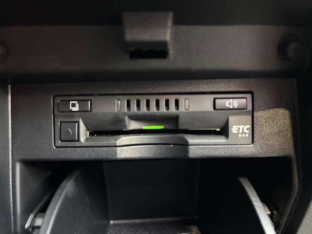 動かないお車や車検切れのお車のご相談も承ります。是非ご相談ください。