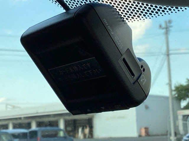 まさか！の時のためにドライブレコーダー装着しています。