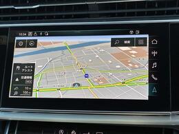 MMIナビゲーション『高解像度カラーディスプレイに、Bluetooth（R）接続によるハンズフリー通話機能を搭載しています。』
