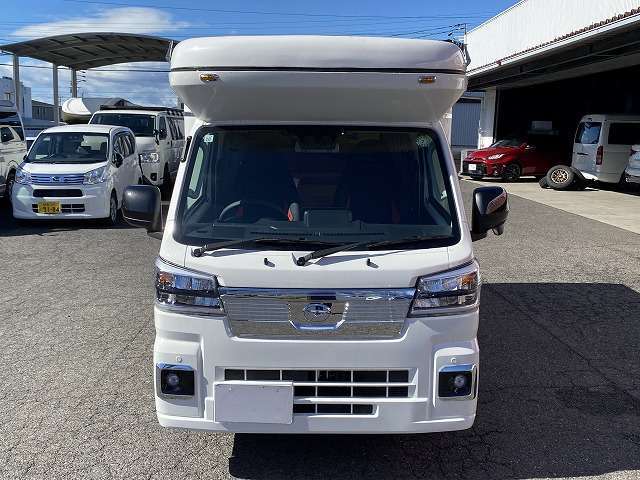 ■追加架装や装備の追加・変更など、お客様の使い方に合わせご提案させていただきます。お気軽にご相談下さい。